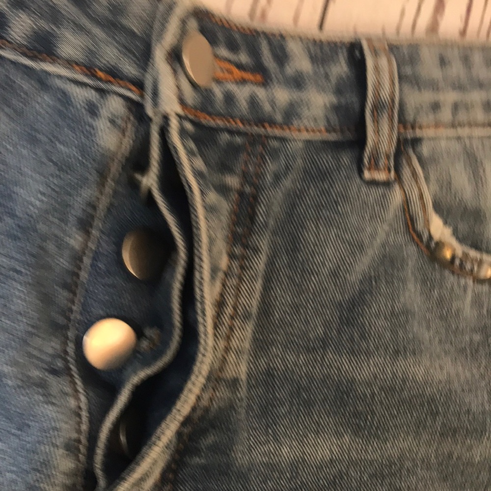Jean shorts - Picture 4 of 6